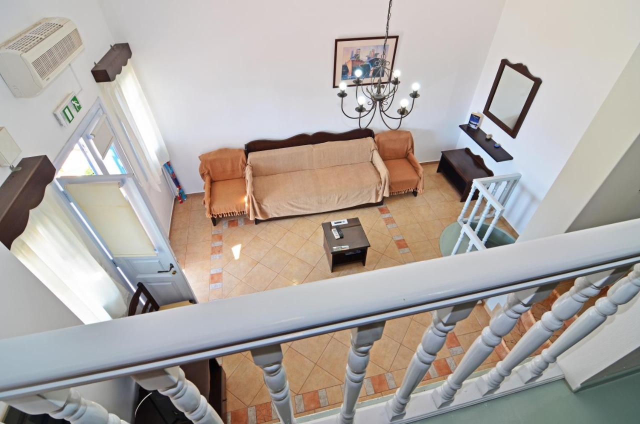 Nikos Sea View Apartments Adamantas  Екстериор снимка