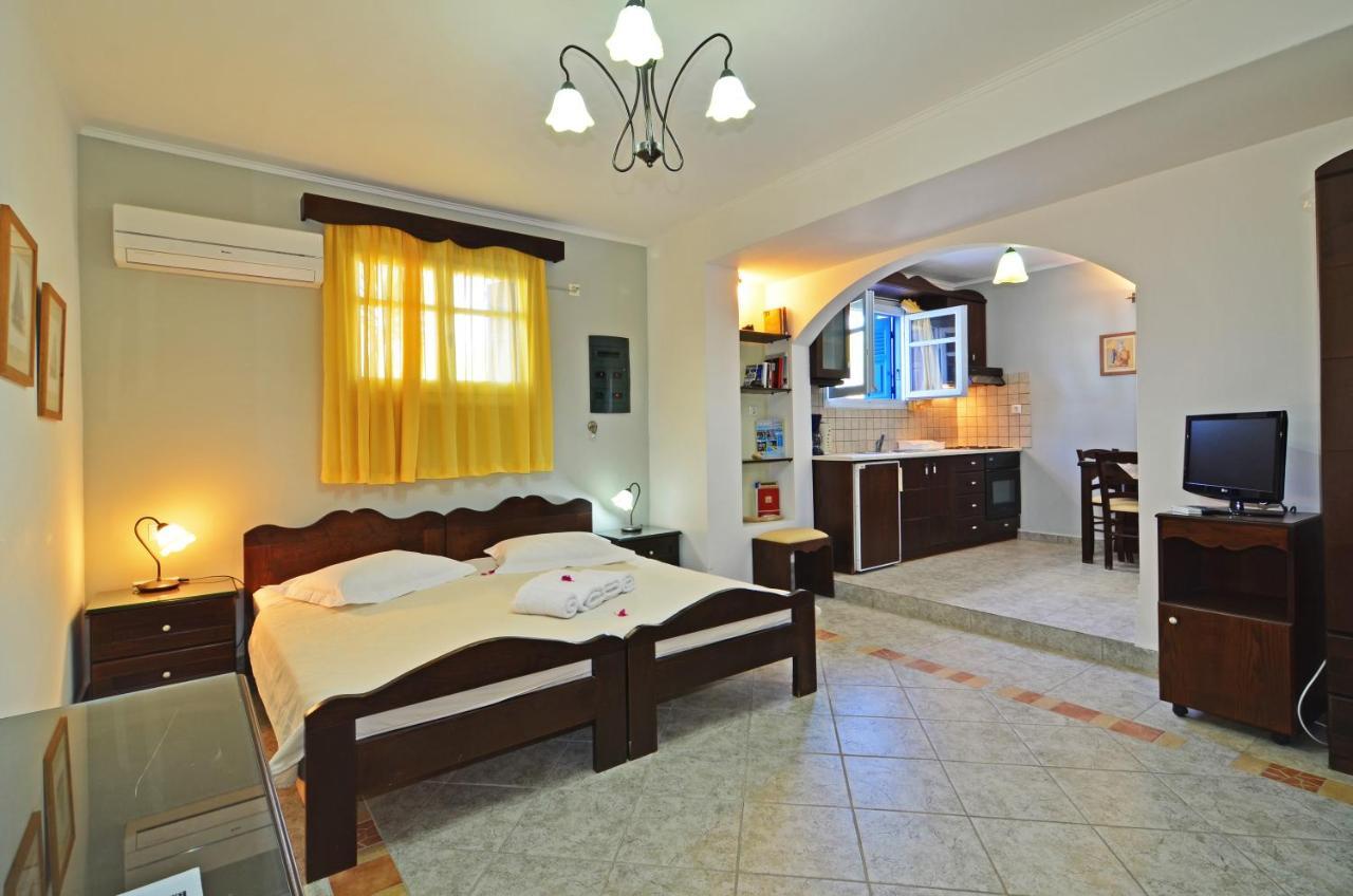 Nikos Sea View Apartments Adamantas  Екстериор снимка